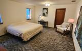 Bedroom 2 - Very specious with King size bed and work area