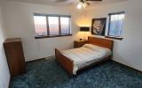 Bedroom 3 - Full size bed with optional 2 single mattresses